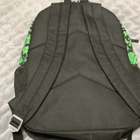 Minecraft backpack - Picture 2 of 3